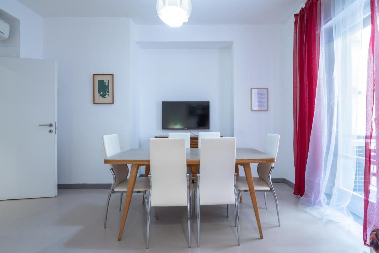 Apartamento Elegante In Via Cavour