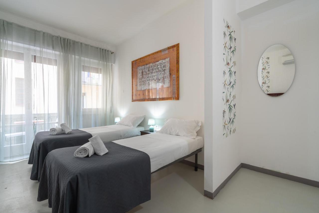 Elegante In Via Cavour Apartamento